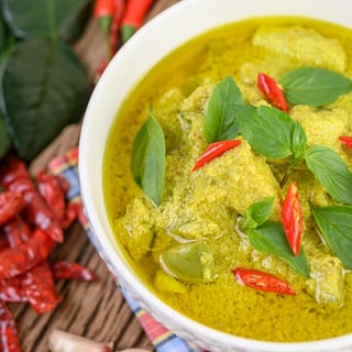 V7. Vegan Green Curry